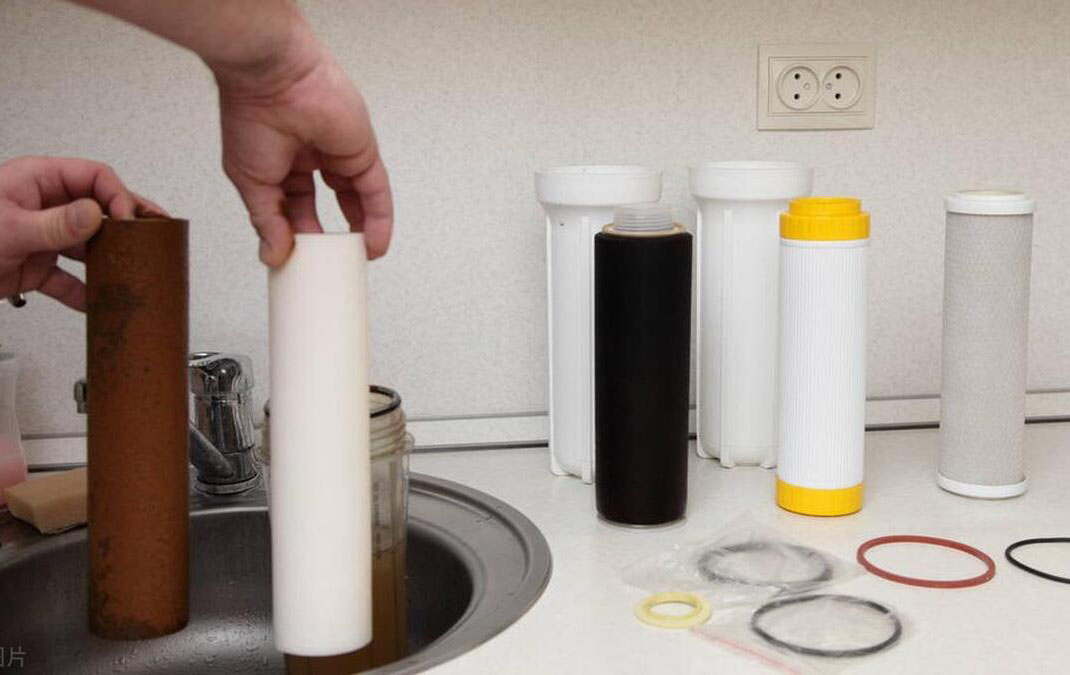 凈水器的濾芯怎么換?.jpg 凈水器的濾芯怎么換?.jpg