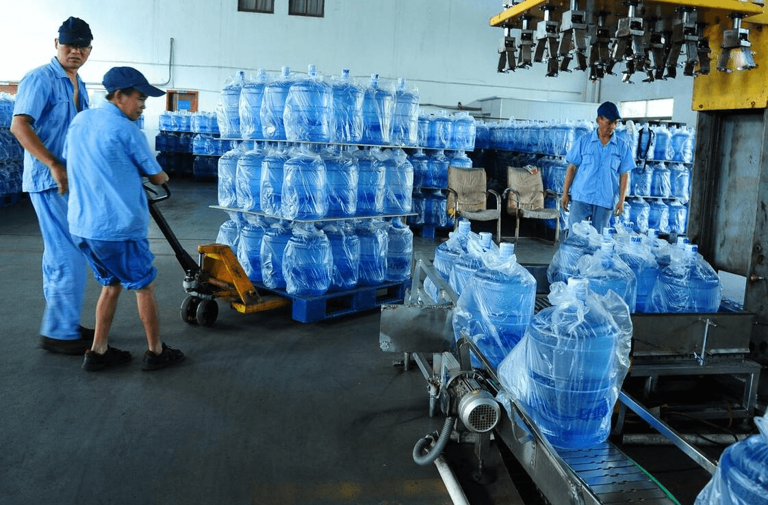 桶裝水搬運.png 桶裝水搬運.png